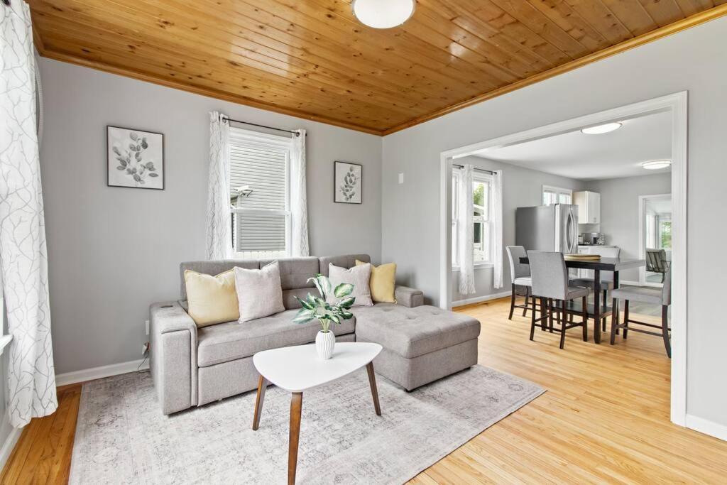 Stylish, Relaxing & Comfy 3 Bdr Home Бристъл Екстериор снимка